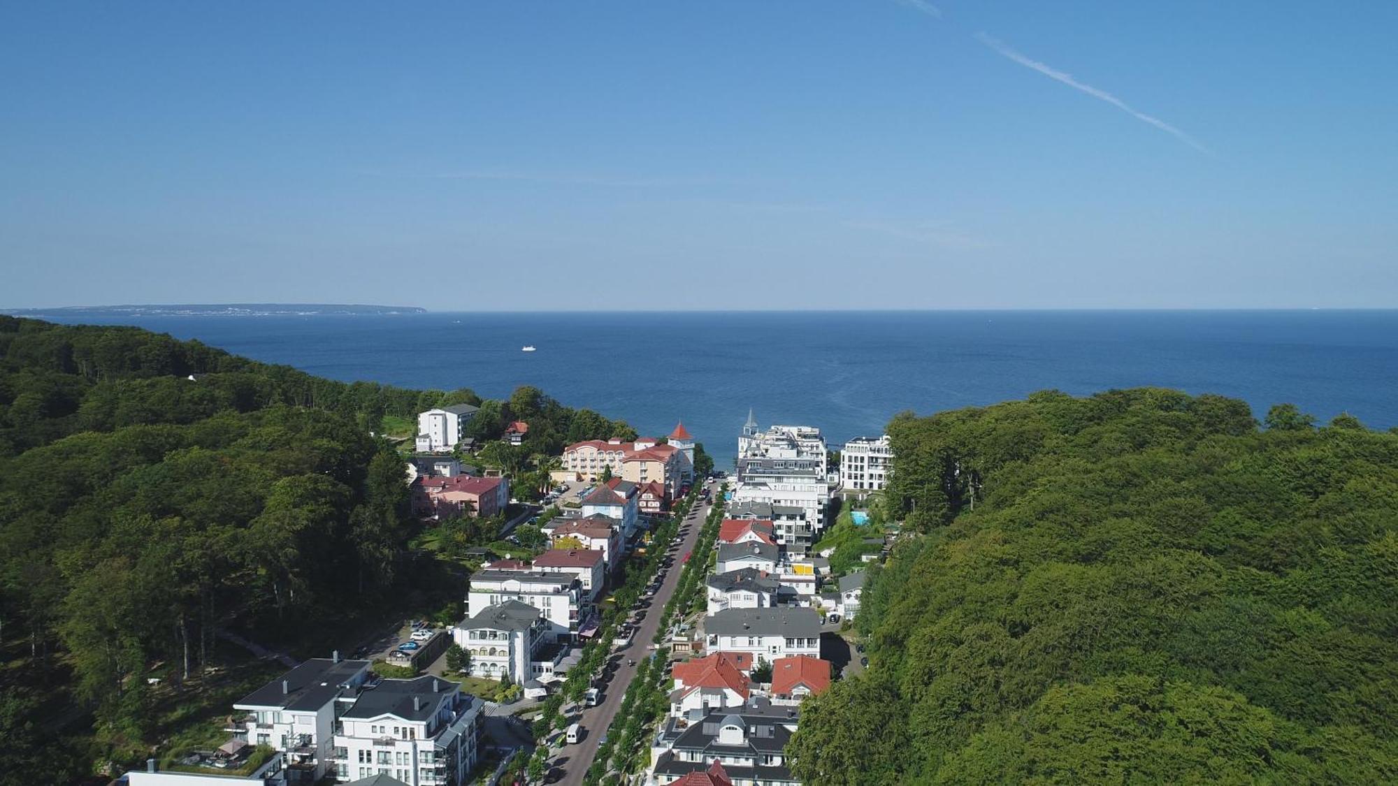Haus Baltic 12 Mit Balkon - Zentrale Lage Im Ostseebad Sellin Kültér fotó