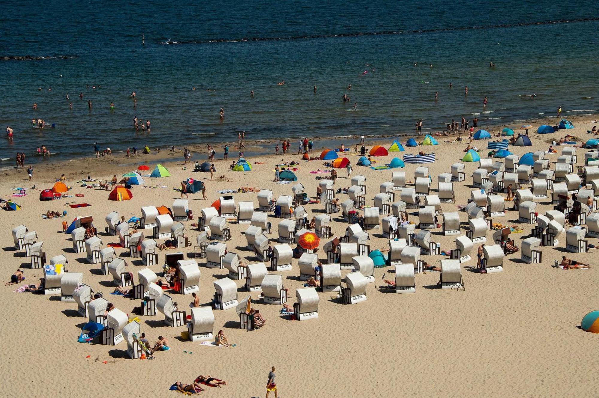 Haus Baltic 12 Mit Balkon - Zentrale Lage Im Ostseebad Sellin Kültér fotó